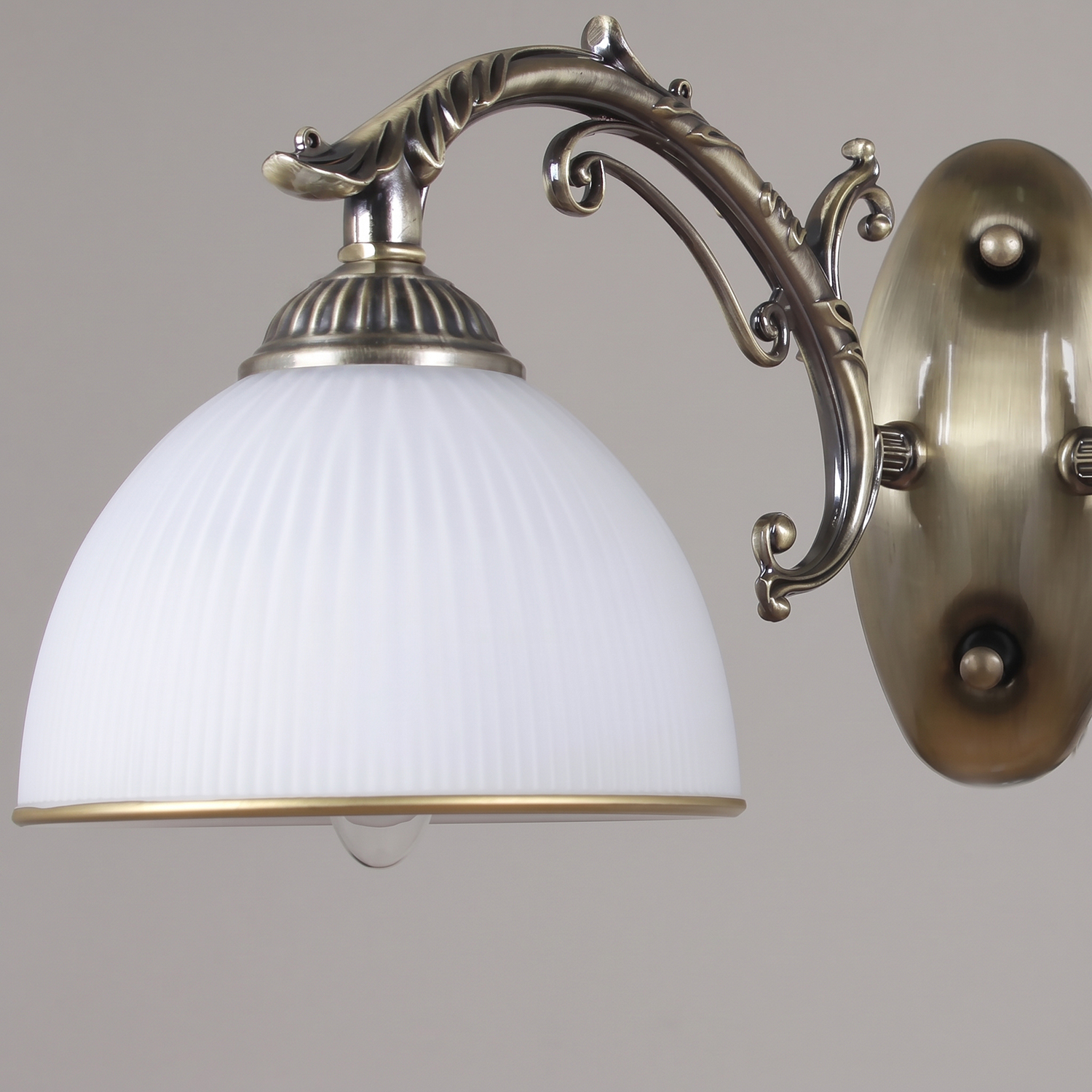 19018-0.2-02 светильник настенный