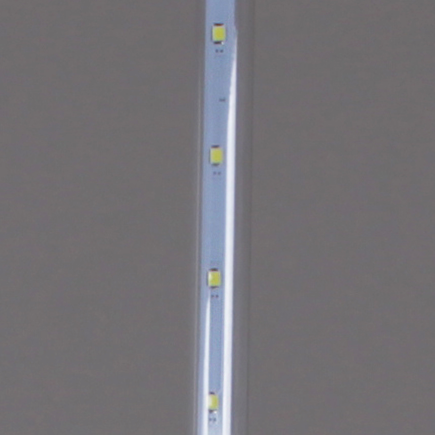 A-948 WT светодиодная гирлянда "тающие сосульки", длиной 250см, 8 "сосулек" 80см, прозрачный провод