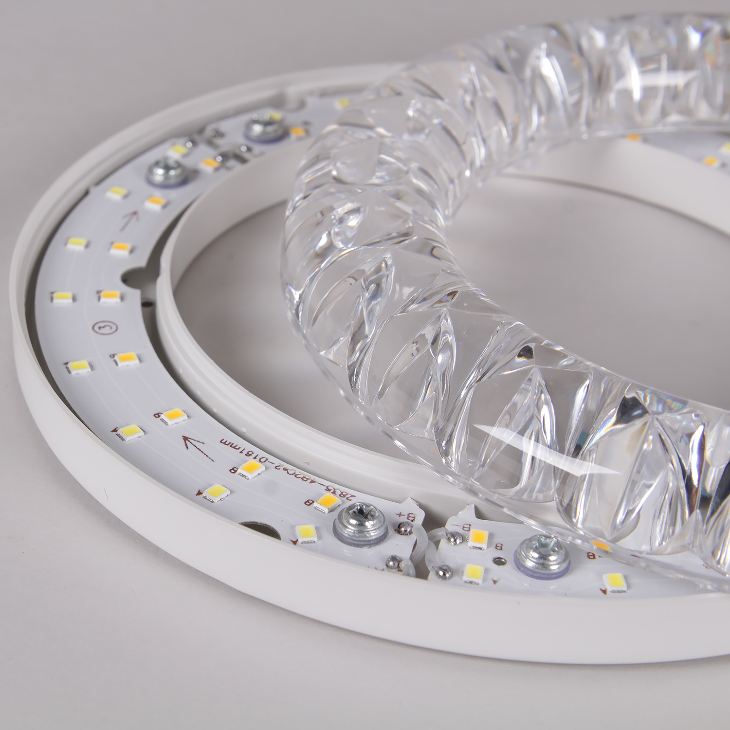 19847-0.3-03B WH светильник потолочный