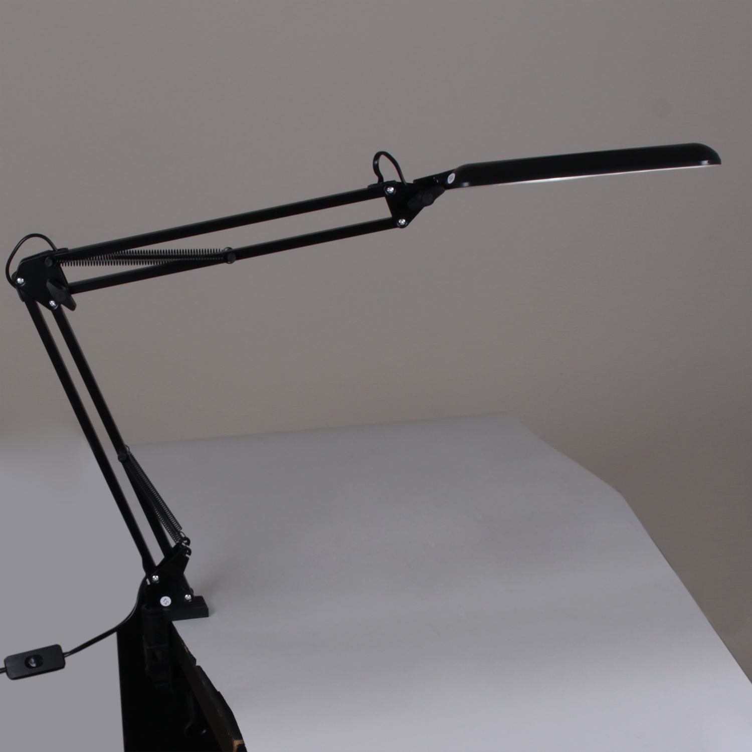 00005-0.7-01HV BK светильник настольный