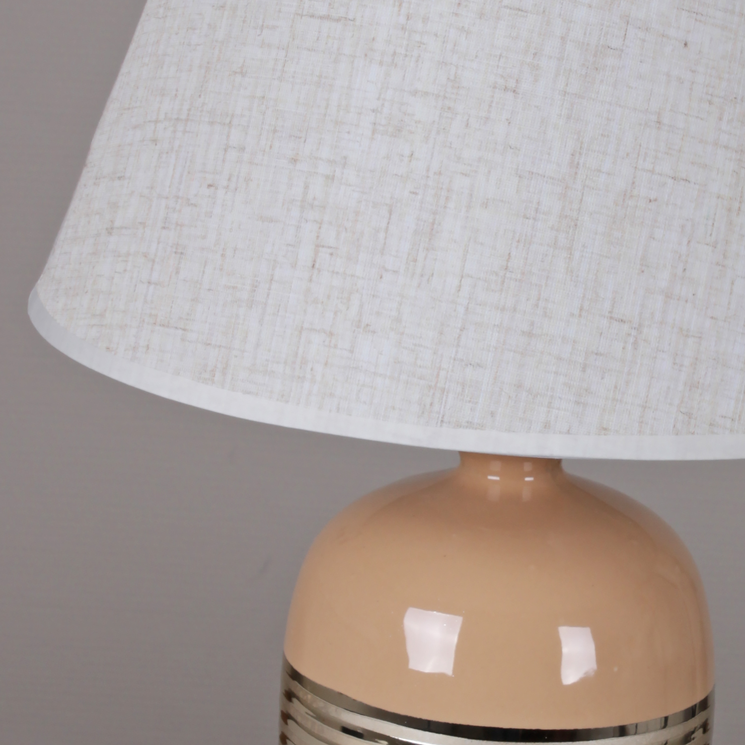 00471-0.7-01  светильник настольный