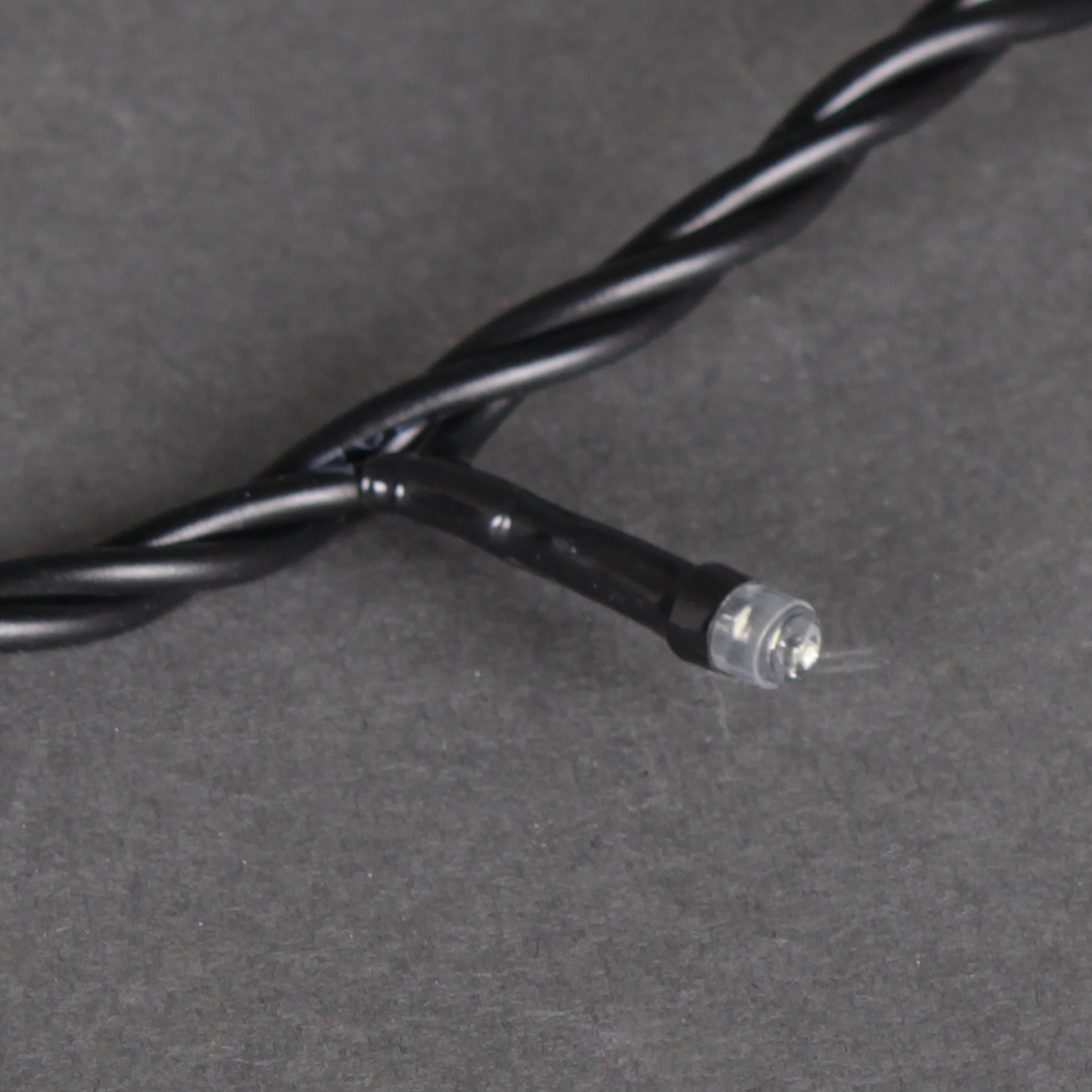 A-047R WT FLASH гирлянда светодиодная 30м 300 LED влагозащищенная