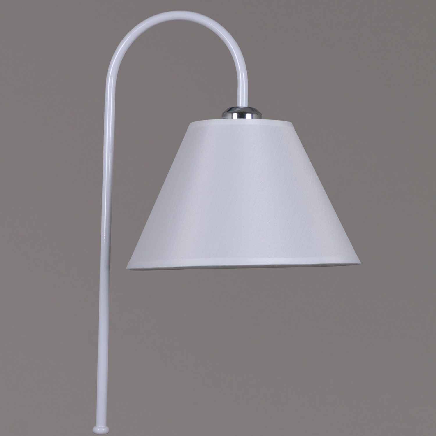 01719-2.6-01A WH  светильник напольный