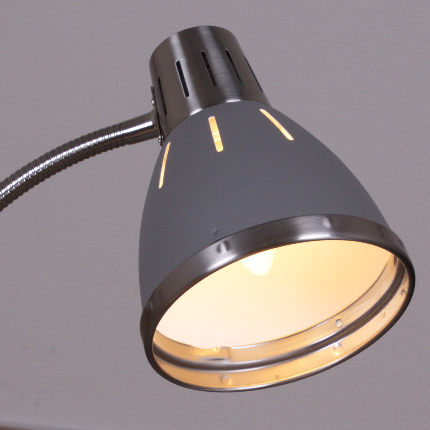 02155-0.7-01 GY светильник настольный