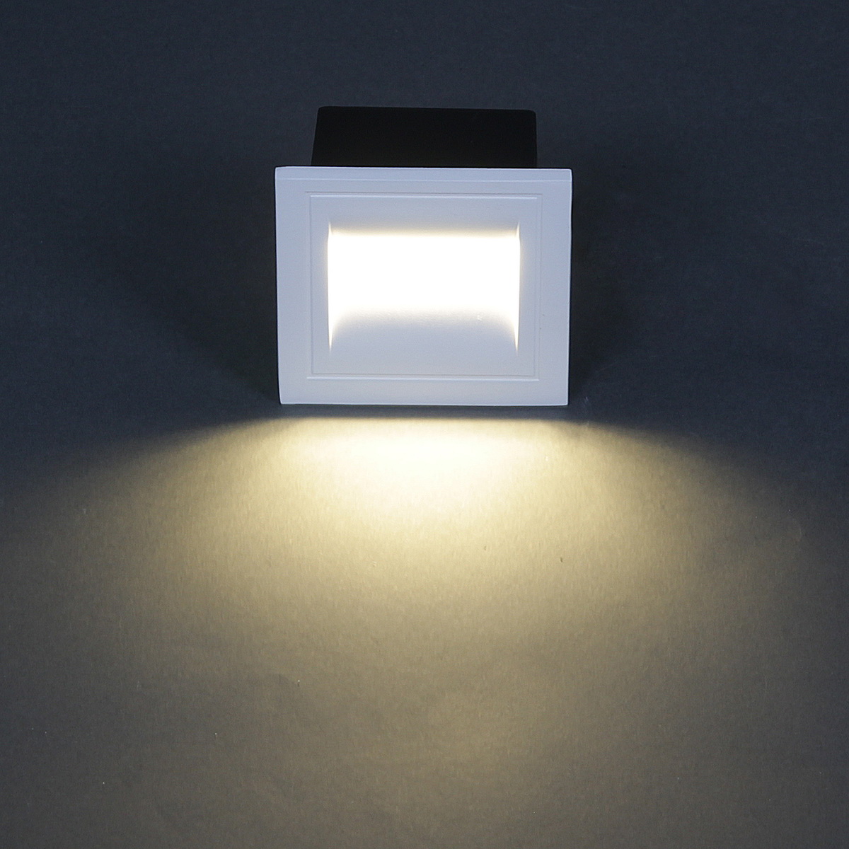 86605-9.0-001TL LED3W WT светильник настенный