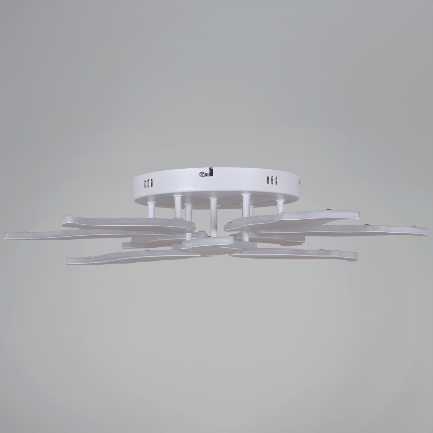 CLL 01399-0.3-06 WH светильник потолочный