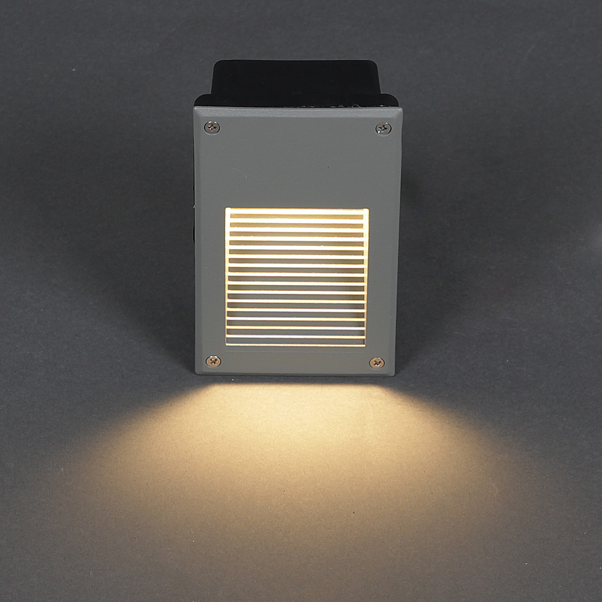 86604-9.0-001TL LED6W GR светильник настенный