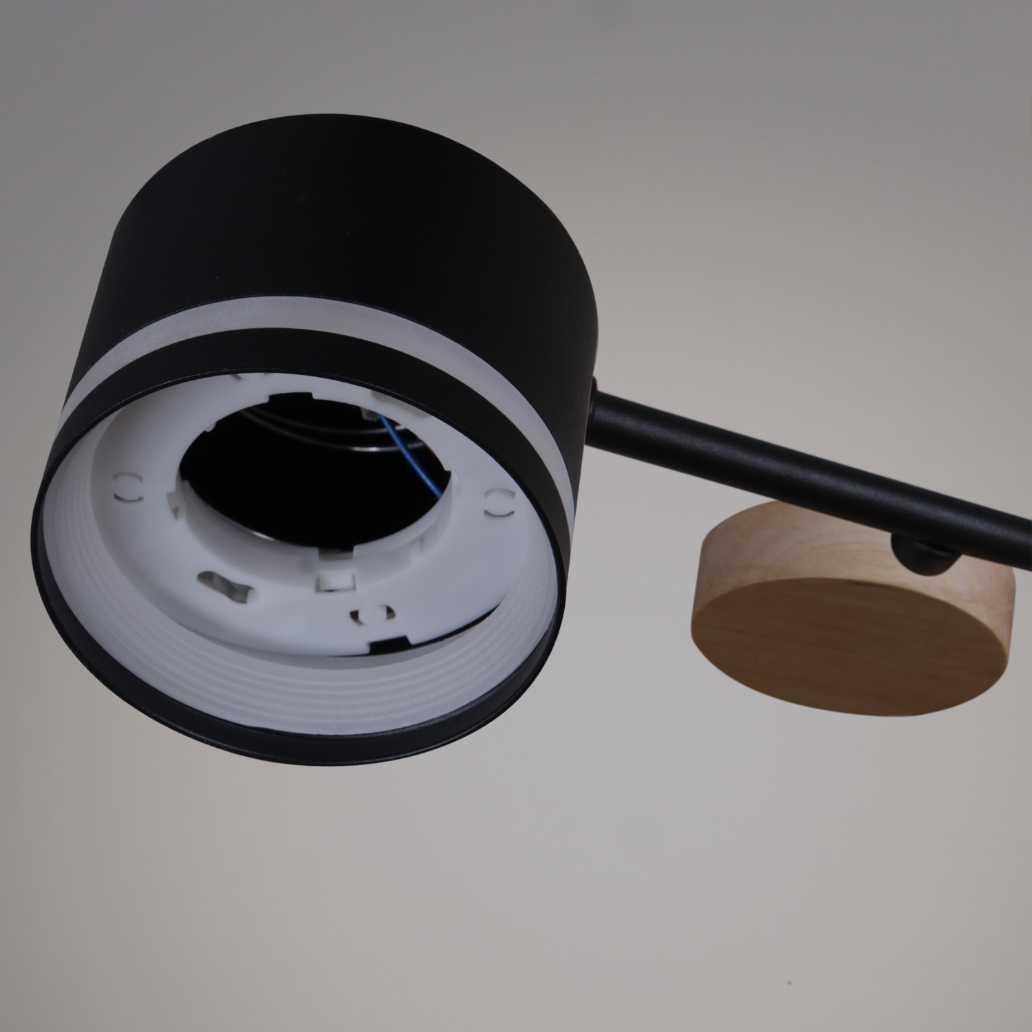 68730-0.3-08 GX53 BK+WOOD светильник потолочный