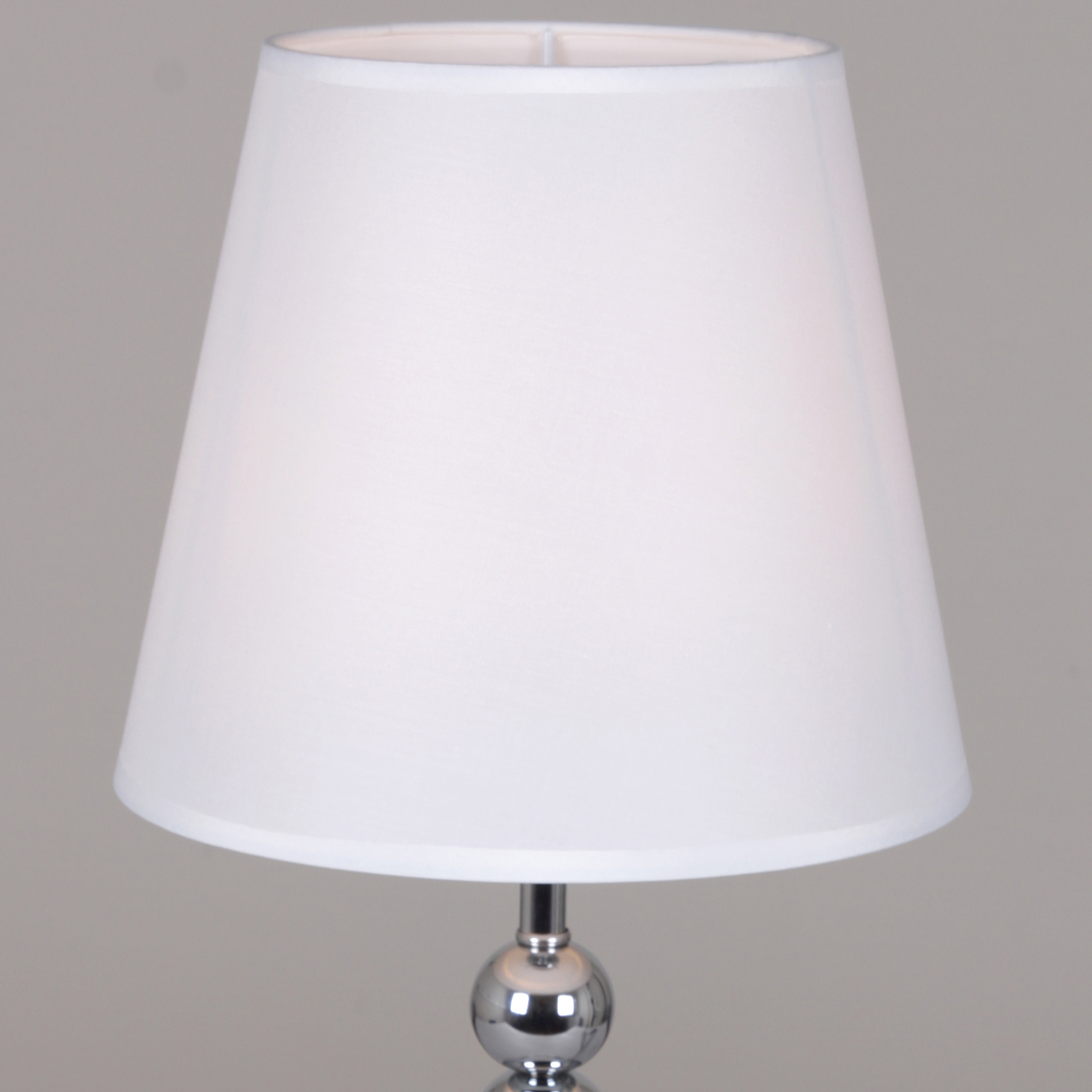 10402-0.7-01  светильник настольный