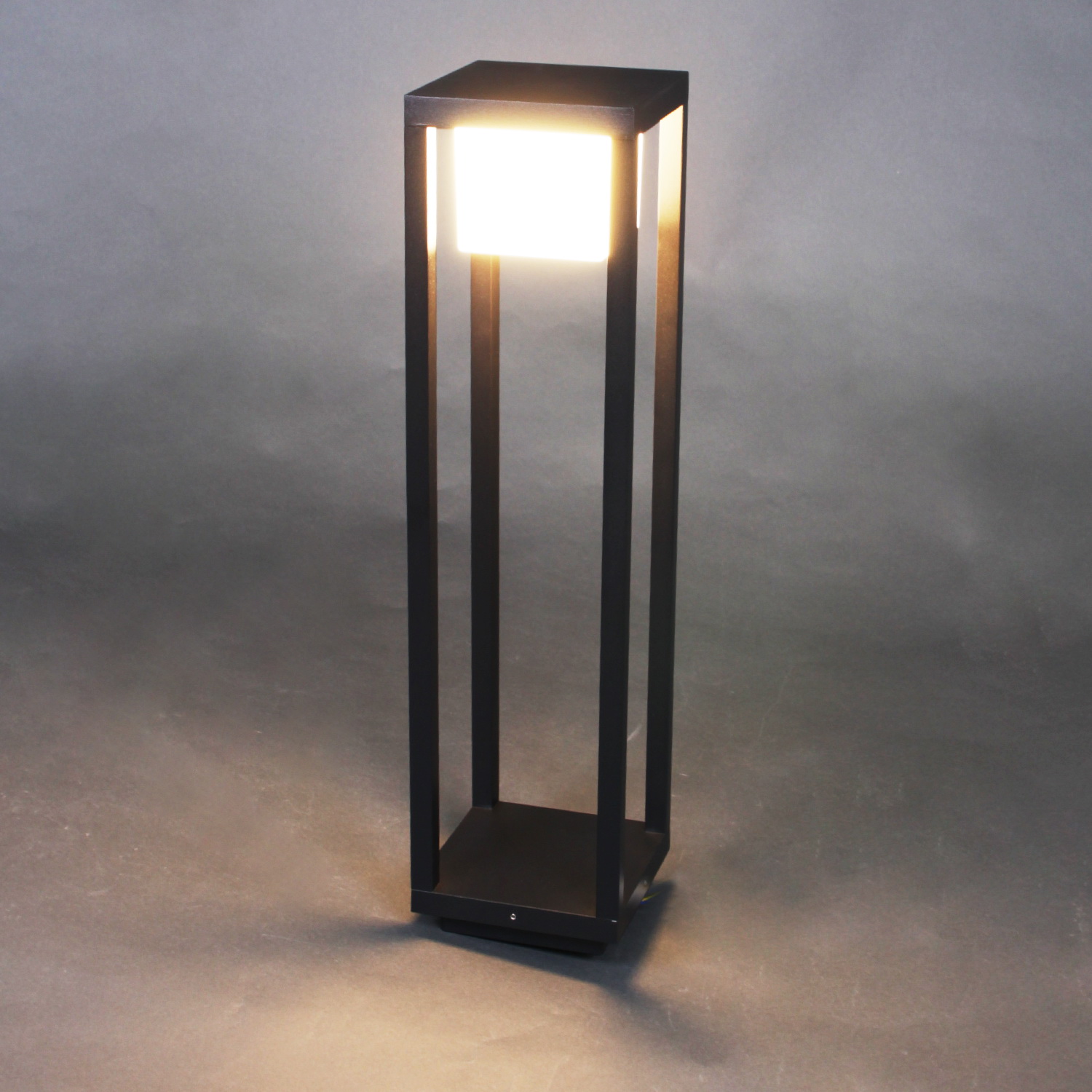 09978-0.7-001JH 0,6M LED12W BK фонарь