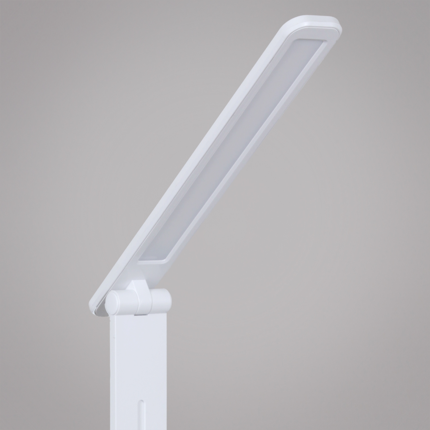 00625-0.7-02 WHITE светильник настольный