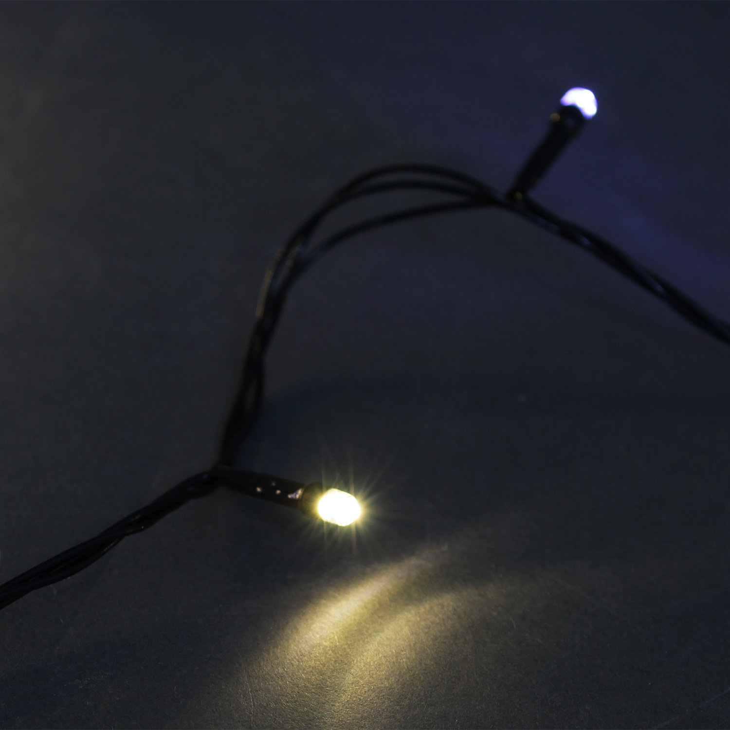 A-244 WW/W FLASH гирлянда светодиодная 18м 200LED влагозащищенная