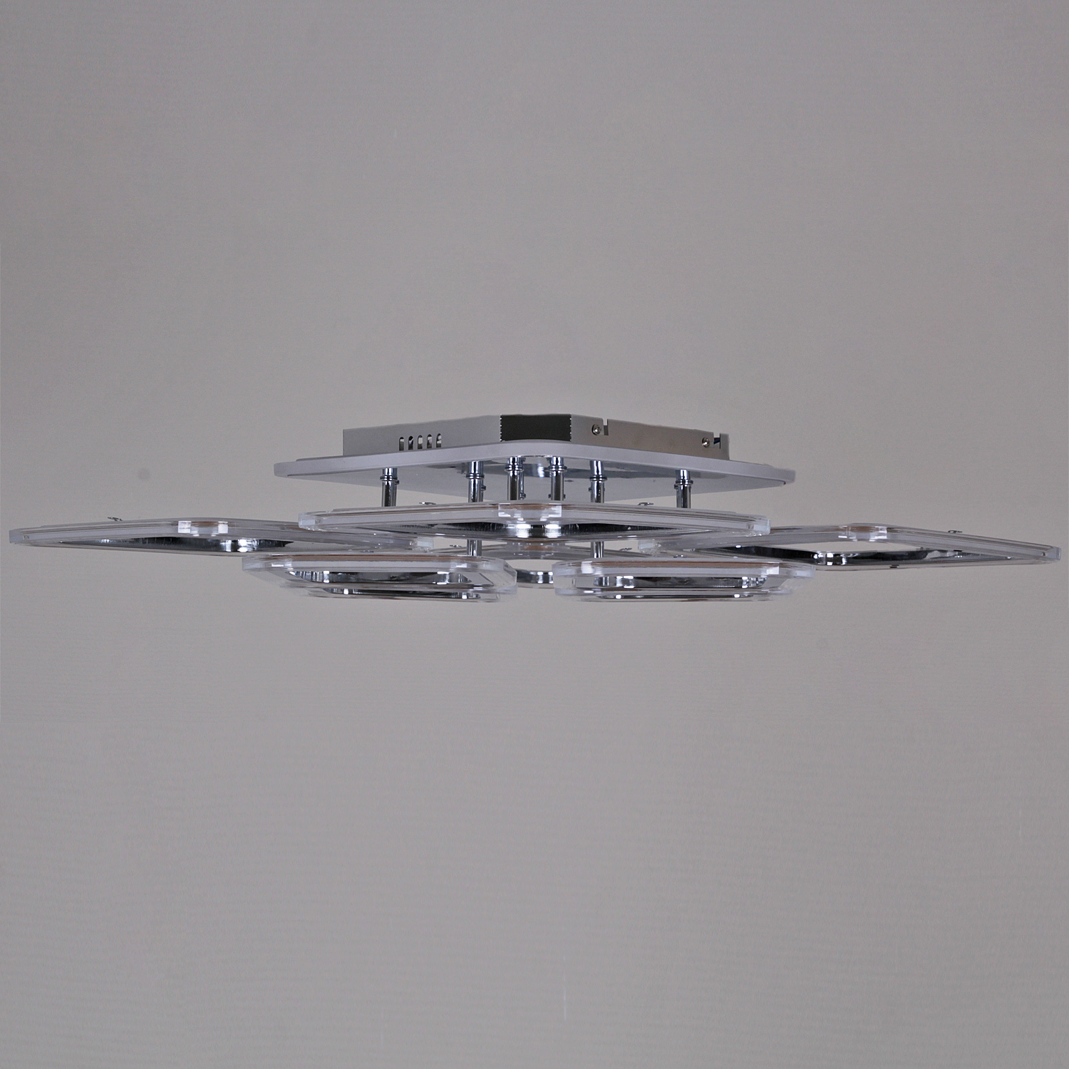 09826-3.3-4+4C CR (RGB) светильник потолочный