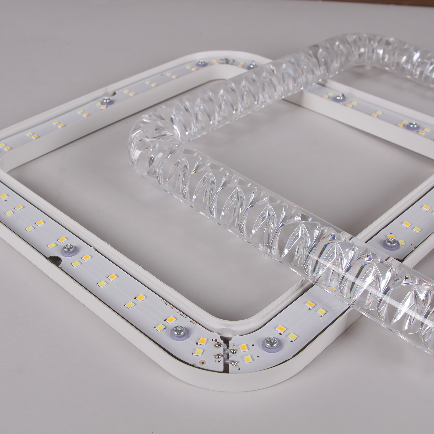 19848-0.2-01B WH светильник настенный