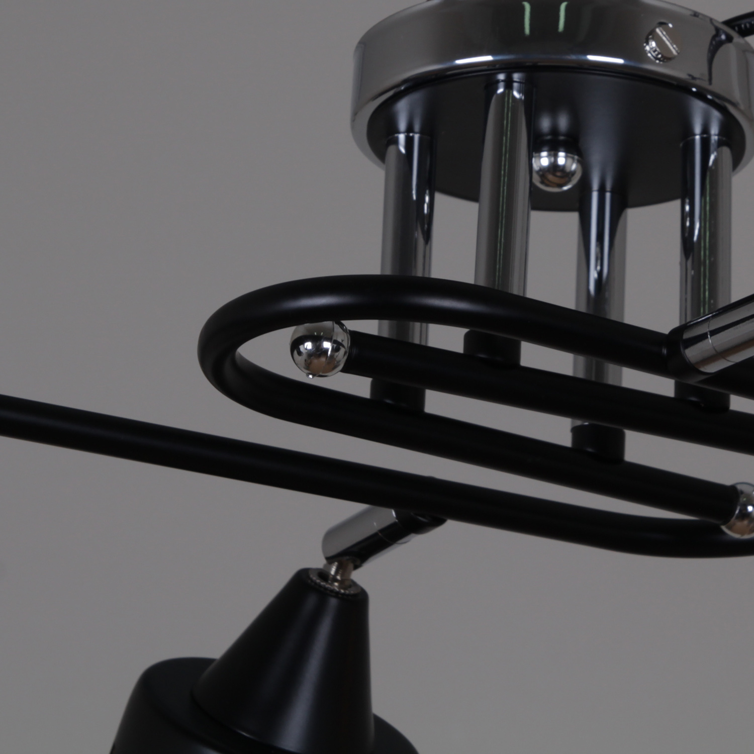 70052-3.3-04 CR+BK светильник потолочный