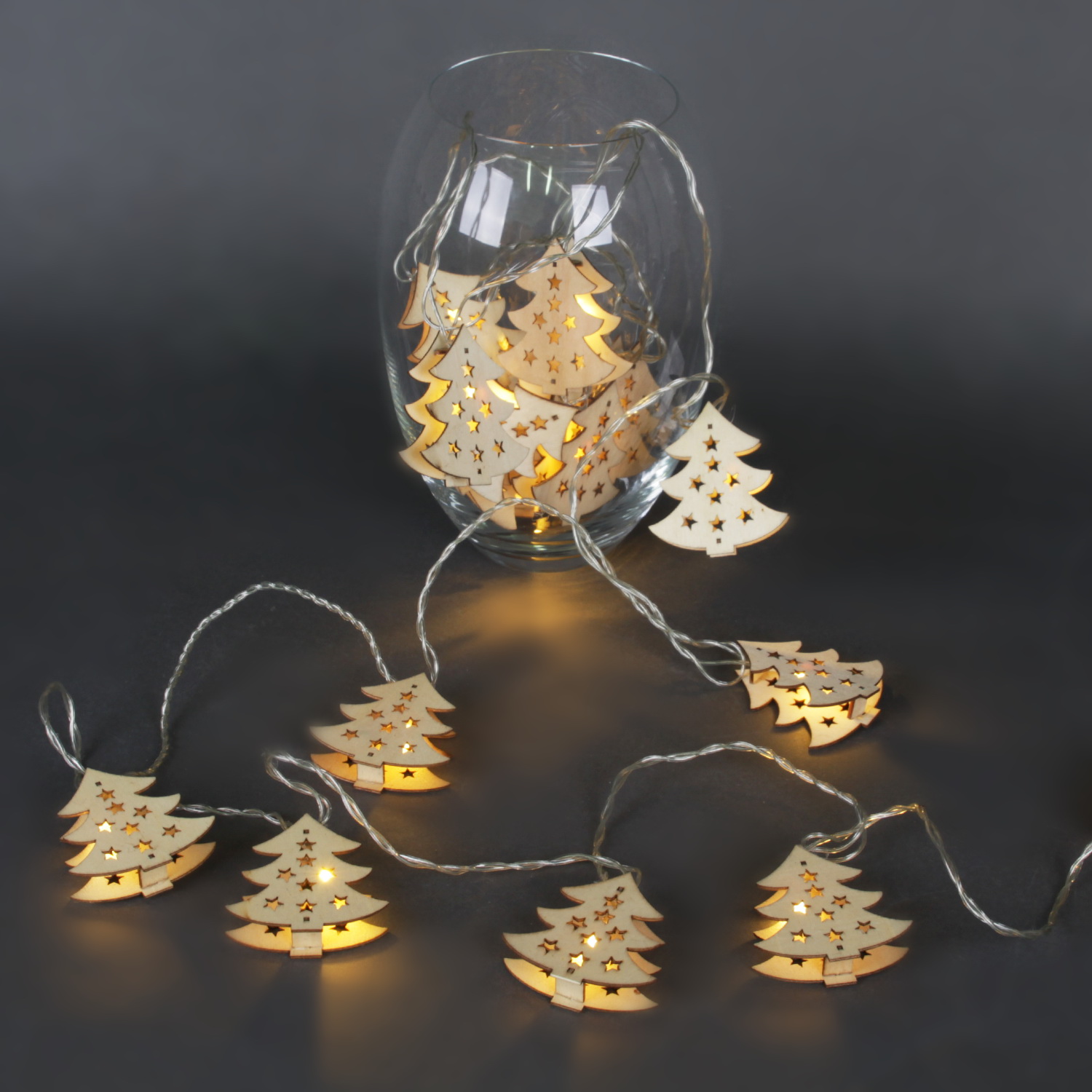 A-317 гирлянда светодиодная длиной 4,8м, 20 насадок "ёлочка", прозрачный провод