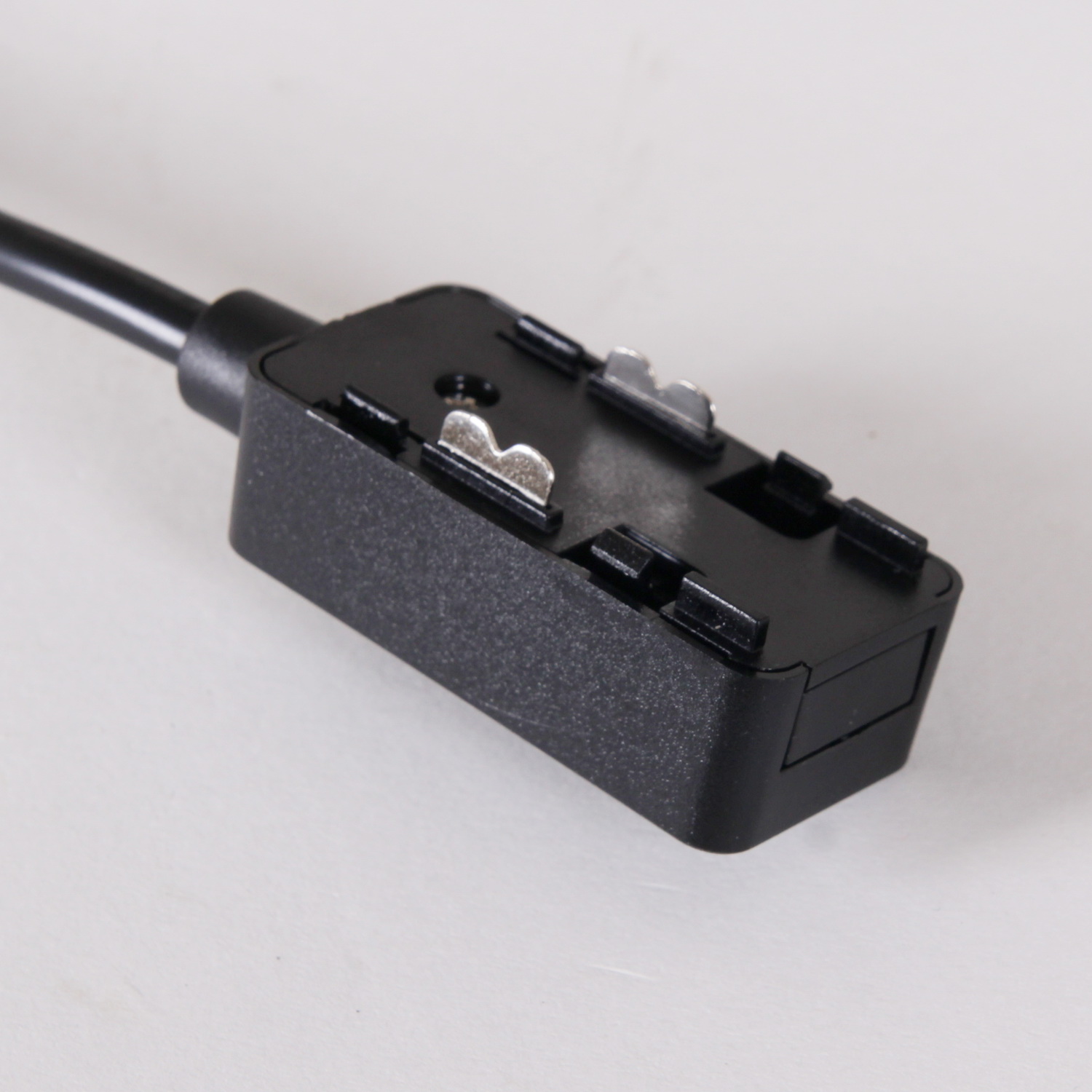 RL 06302 power corner connector BK