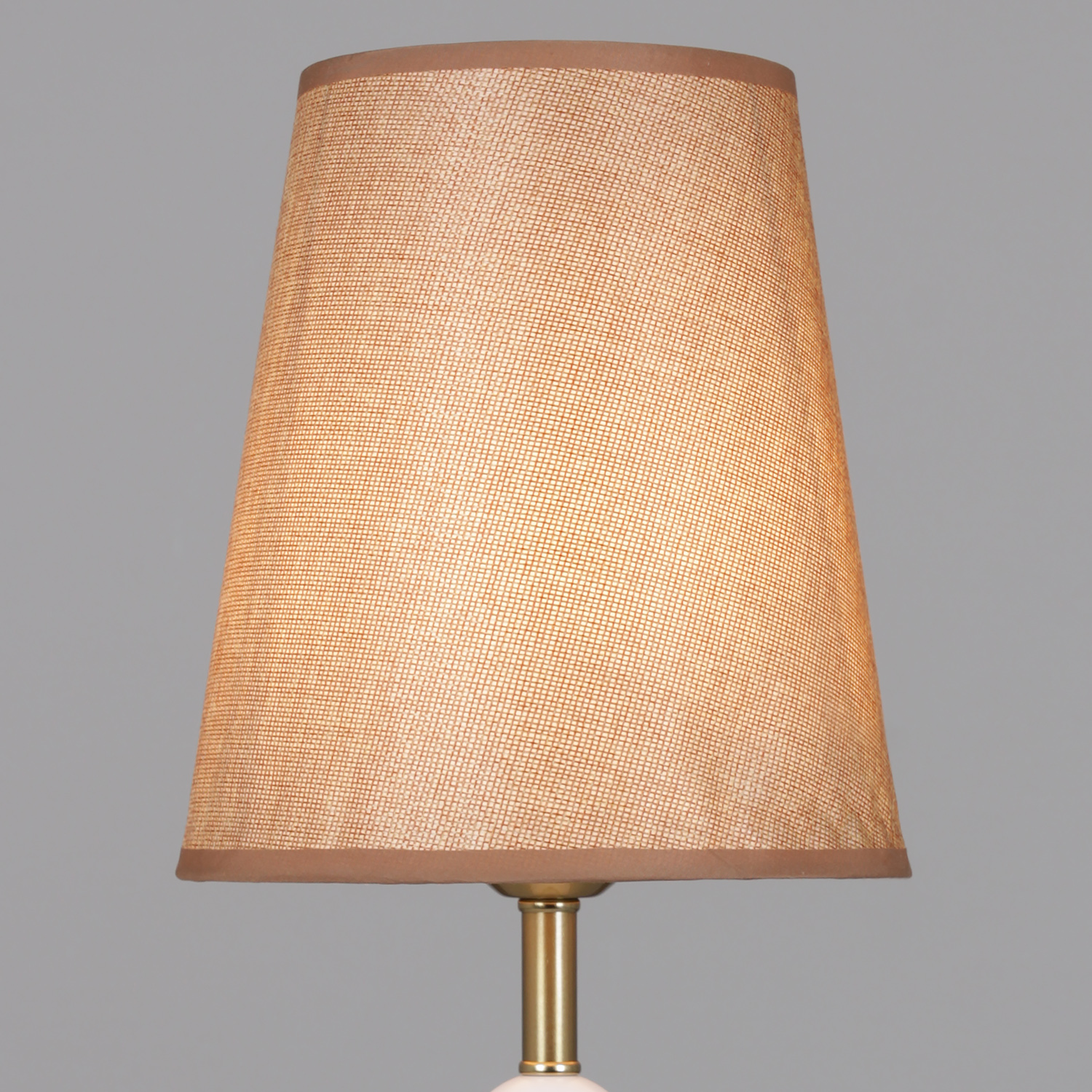 88302-0.7-01  светильник настольный