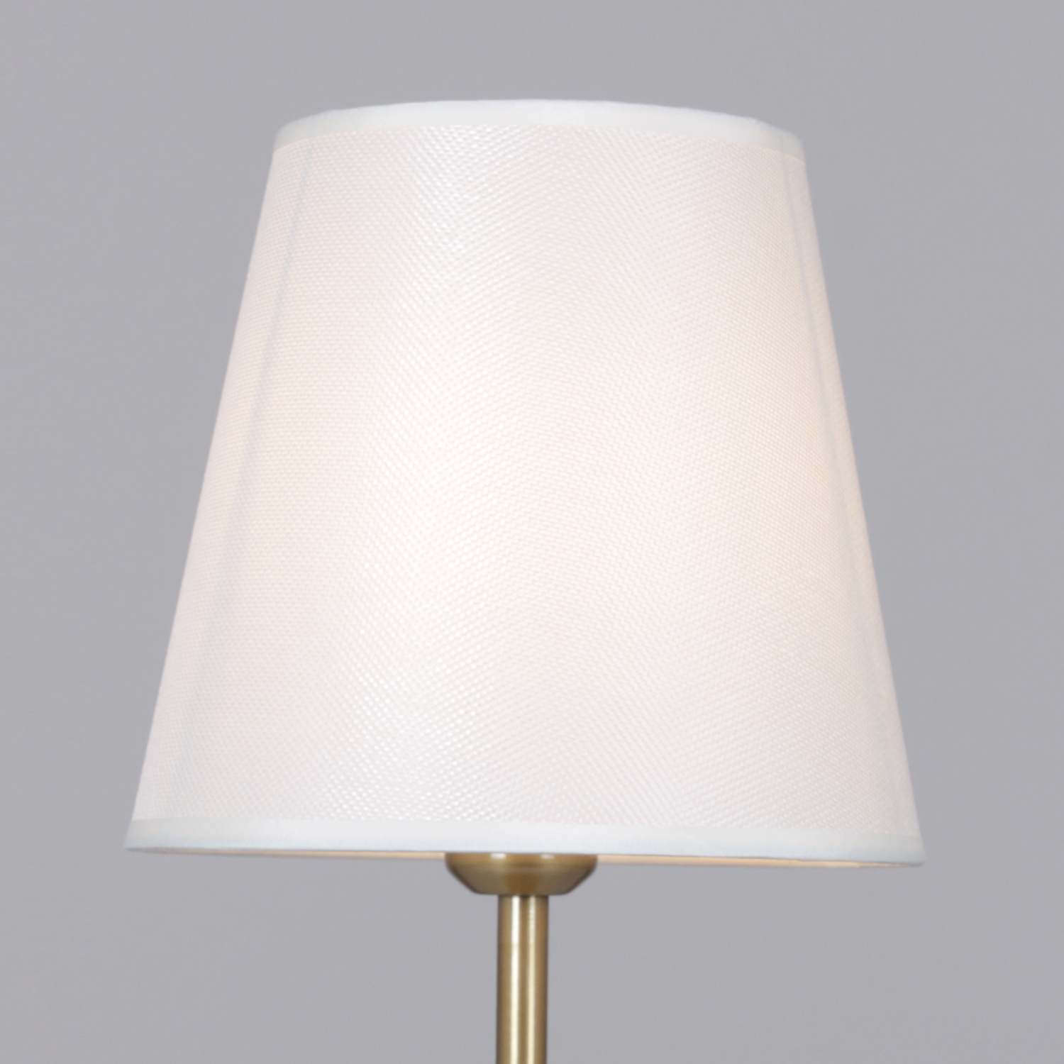 04403-0.7-01  светильник настольный