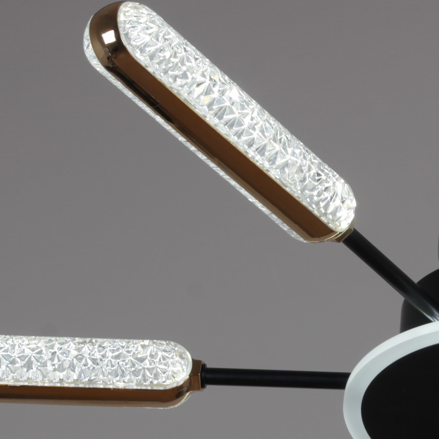 08290-0.3-12 BK+GD светильник потолочный