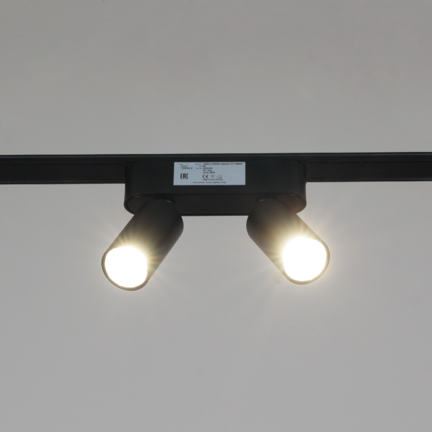 13005-9.3-002UR magnetic LED2x5W BK CCT+SMART