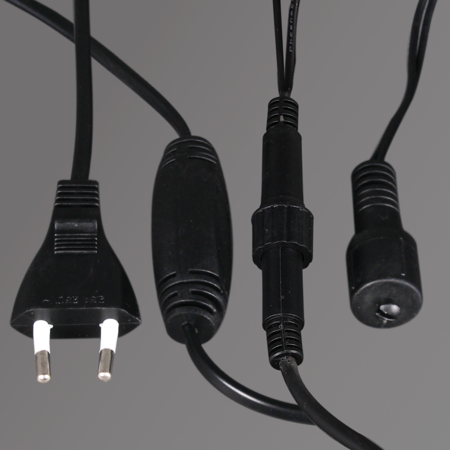 A-056AR BL/WT FLASH светодиодная гирлянда "бахрома" 5x0.6м 180LED черный провод влагозащищен.