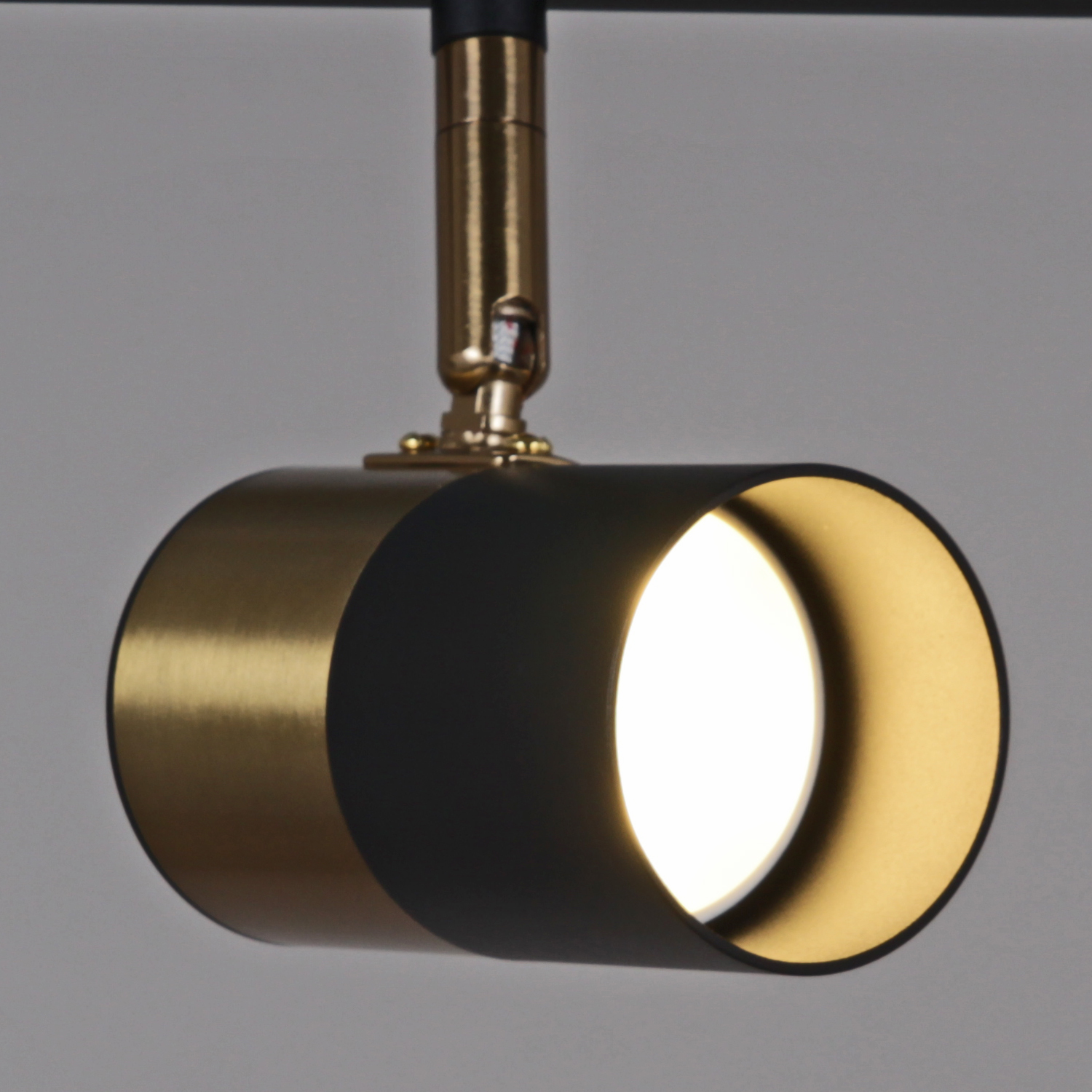 06664-0.8-03 BK+COP GU10 светильник потолочный