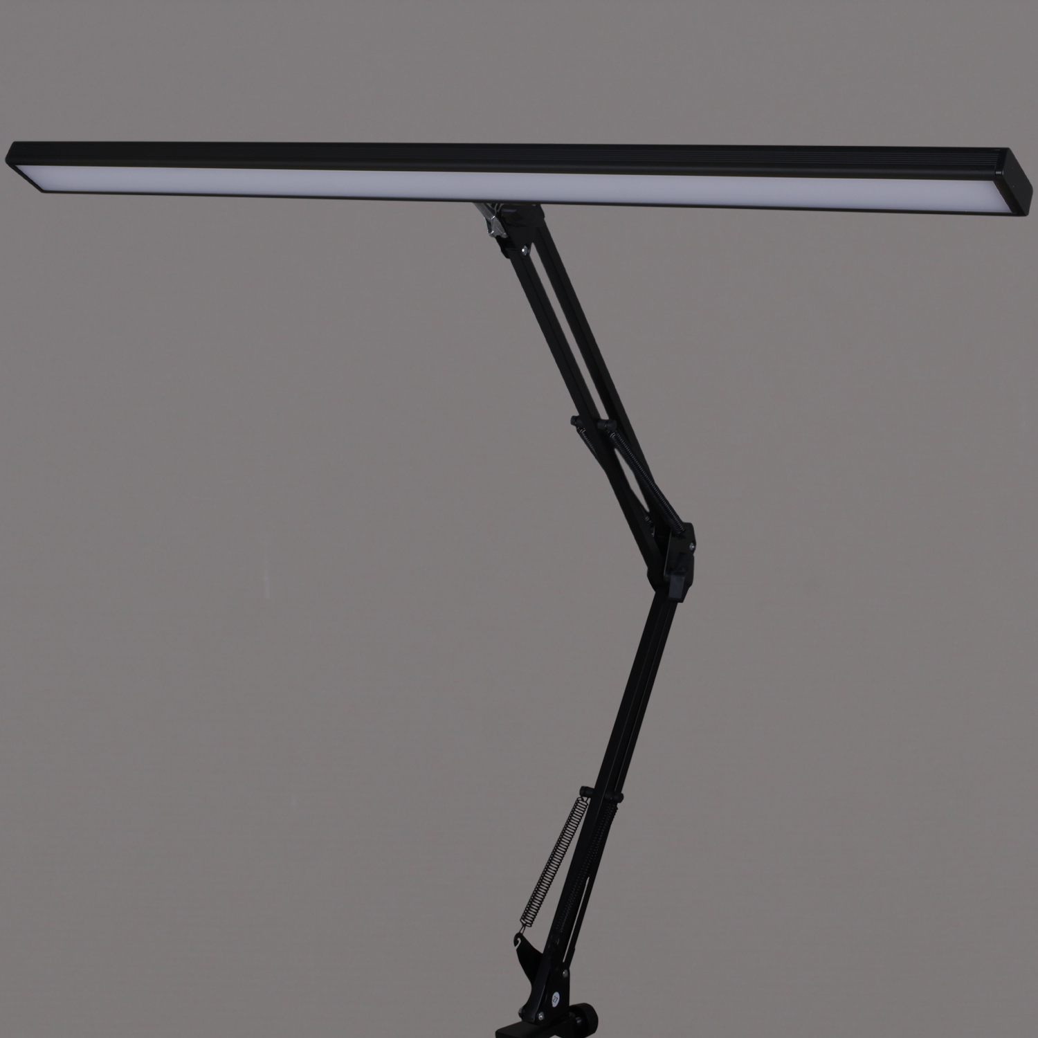 70000-0.7-01HV светильник настольный