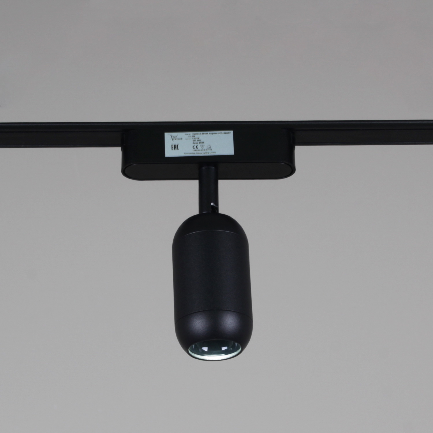 13009-9.3-001UR magnetic Led7W BK CCT+SMART