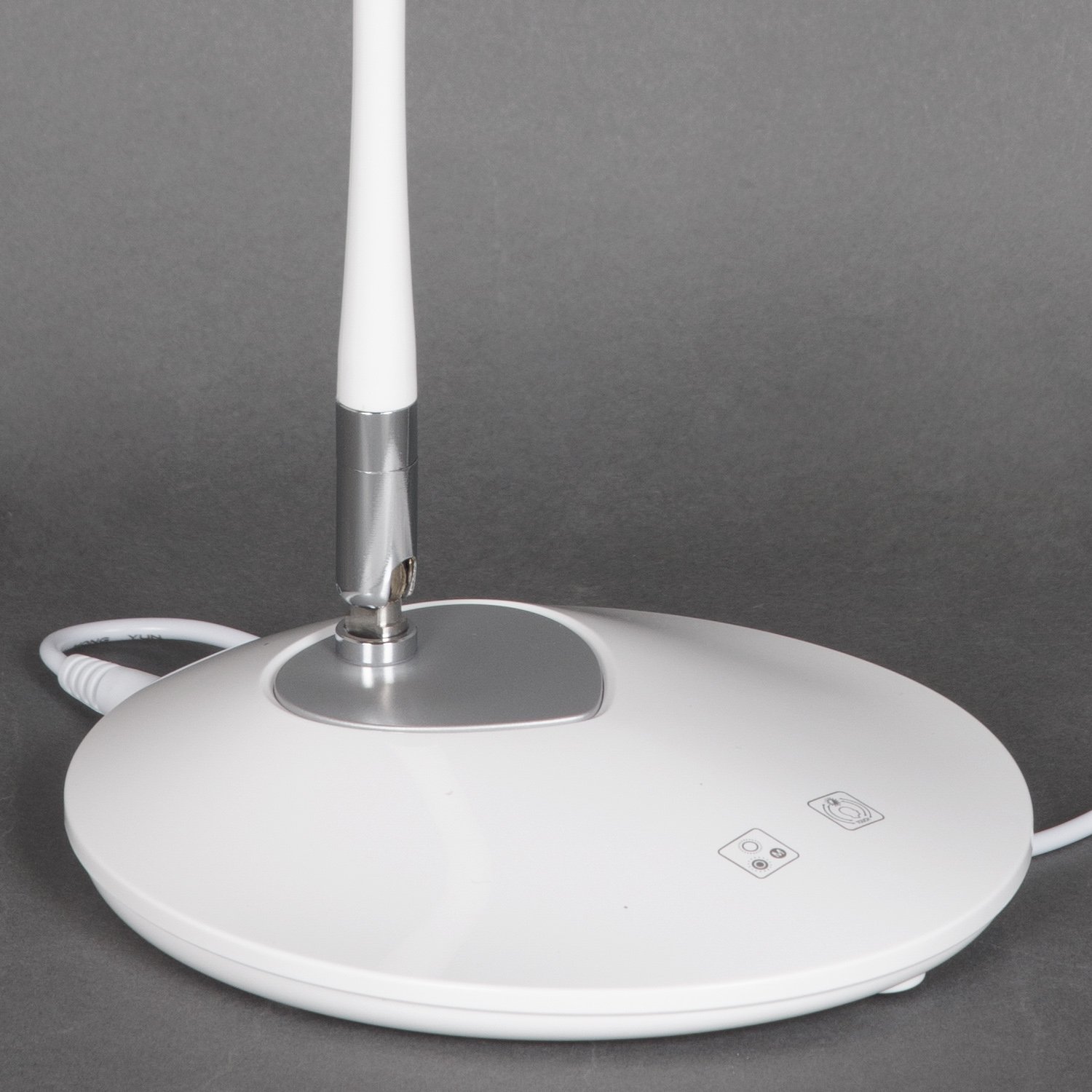 1828/MT LED WH светильник настольный